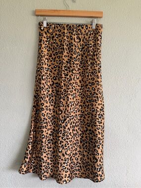 Leopard Print Midi Skirt in Tan and Black